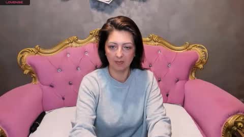 urafrodita online show from May 5, 6:10 am
