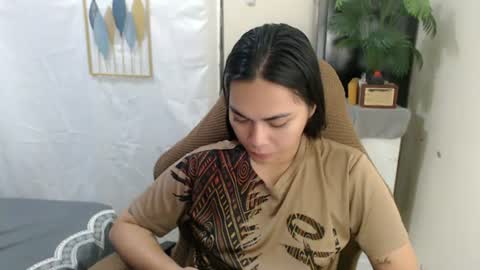 urasian_erica online show from July 11, 1:52 am