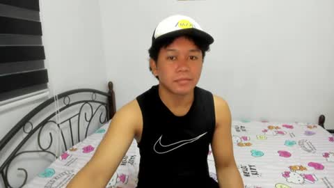 Snapshot of urasian_jeff chatting on August 3, 4:55 am Jairah online show from August 3, 4:55 am