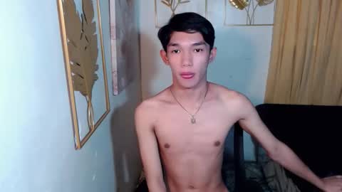 urasian_john20 online show from January 9, 3:53 am