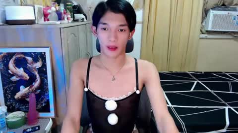 urasian_john20 online show from August 4, 6:16 am
