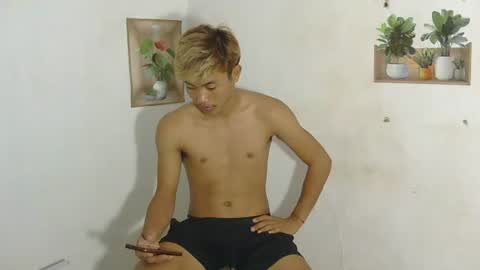 urasian_jomarie online show from May 18, 6:41 am