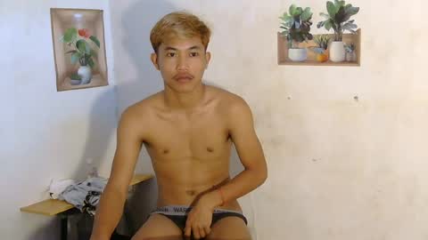 urasian_jomarie online show from June 29, 2:40 am