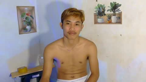 urasian_jomarie online show from July 13, 1:03 pm