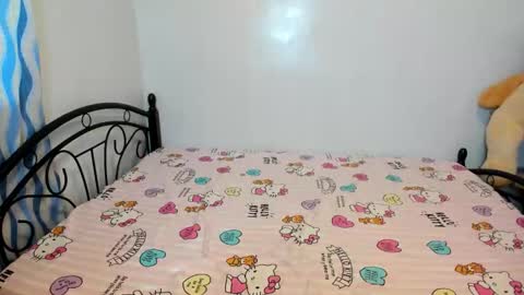 urasian_kai online show from September 18, 5:42 am