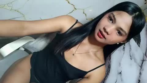 Snapshot of urasian_latinaxxx chatting on July 2, 12:54 am urasian_latinaxxx online show from July 2, 12:54 am