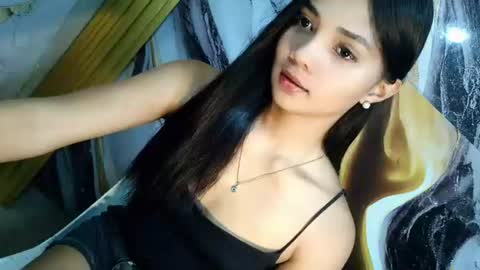 Snapshot of urasian_latinaxxx chatting on July 26, 4:53 am urasian_latinaxxx online show from July 26, 4:53 am