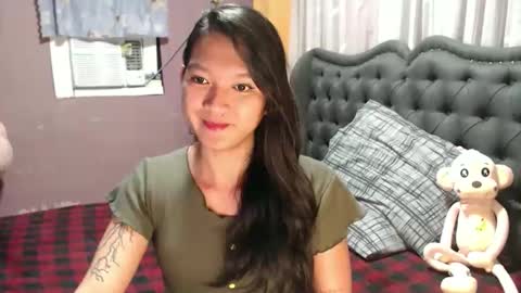 NEWRA  ALLISON online show from March 18, 10:24 pm