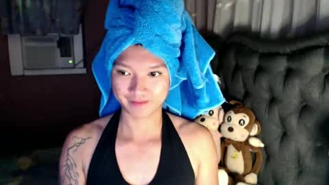 Snapshot of urasian_newra chatting on July 1, 5:53 am NEWRA ALLISON online show from July 1, 5:53 am