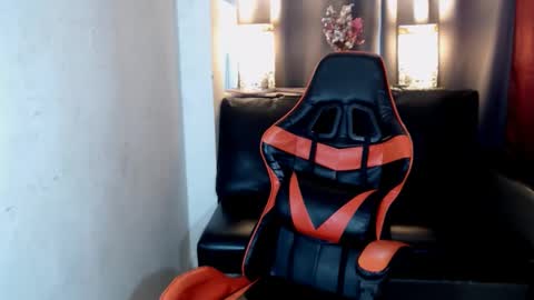 Olivia online show from December 29, 7:06 am