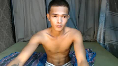 urasian_rey online show from June 26, 10:30 am