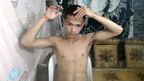 urasian_rey online show from July 4, 12:33 pm
