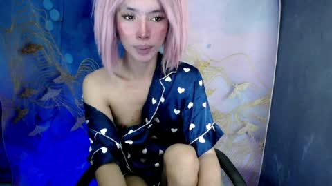 Snapshot of urasian_slut_yana chatting on April 3, 1:36 am yana online show from April 3, 1:36 am