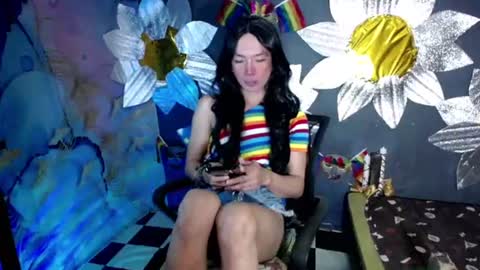 Snapshot of urasian_slut_yana chatting on July 1, 8:41 pm yana online show from July 1, 8:41 pm