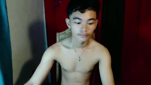 Snapshot of urasianbig_cock chatting on March 28, 1:00 pm urasianbig_cock online show from March 28, 1:00 pm