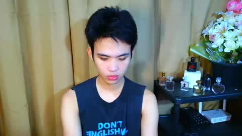 urasiancumboix2 online show from November 14, 8:24 am