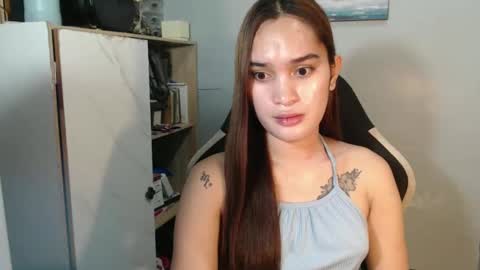 Snapshot of urasianfuckprincessxxx chatting on December 13, 9:09 pm urasianfuckprincessxxx online show from December 13, 9:09 pm