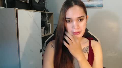 Snapshot of urasianfuckprincessxxx chatting on January 16, 9:19 pm urasianfuckprincessxxx online show from January 16, 9:19 pm