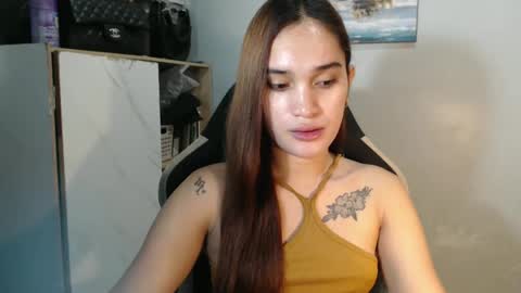 Snapshot of urasianfuckprincessxxx chatting on February 1, 9:29 pm urasianfuckprincessxxx online show from February 1, 9:29 pm