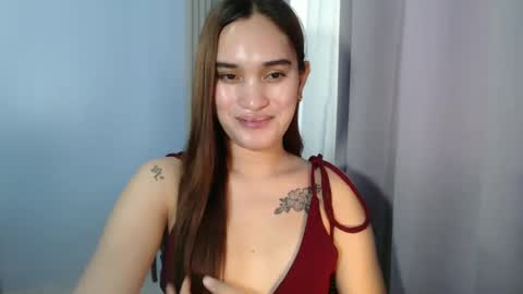 Snapshot of urasianfuckprincessxxx chatting on March 4, 11:32 pm urasianfuckprincessxxx online show from March 4, 11:32 pm