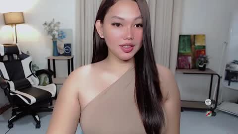 Megan dont forget to follow me and make me happy here when you join to my room  I am your megan loving and caring woman online show from March 6, 3:24 am