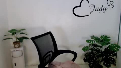 urasianpinayjudyxxx online show from January 19, 7:46 am