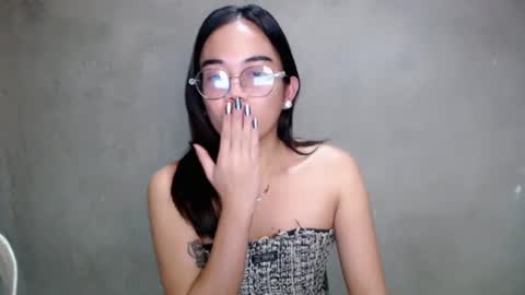 urbabydollx16 online show from June 15, 6:21 pm