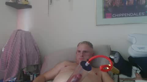 urbancowboy78 online show from October 3, 5:32 pm