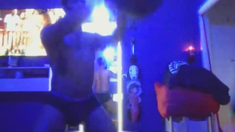 Snapshot of urbanswine chatting on February 24, 2:42 am Carmine X online show from February 24, 2:42 am