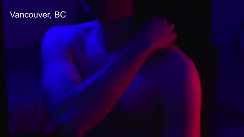 urboytoy_512 online show from October 8, 7:28 am