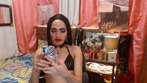 KENDALL online show from December 8, 12:07 am