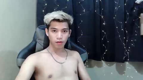 ASIANBBYBOY online show from September 20, 3:02 pm