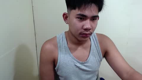 Snapshot of urcutie_asianboy chatting on September 22, 5:31 am KEN online show from September 22, 5:31 am