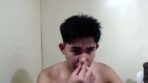 Snapshot of urcutie_asianboy chatting on September 30, 8:30 am KEN online show from September 30, 8:30 am