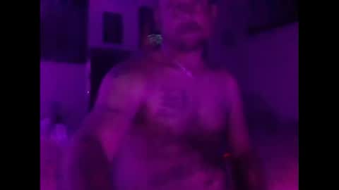 urdaddy875867 online show from November 27, 7:43 am