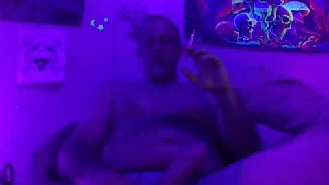 urdaddy875867 online show from March 8, 5:00 am