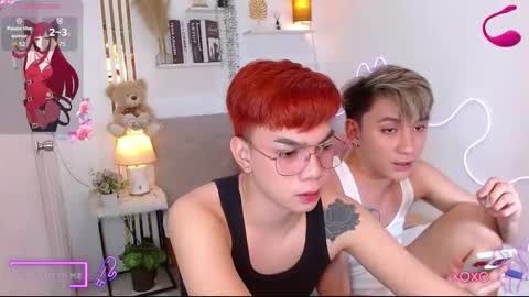 rose and khristine online show from September 17, 10:33 pm