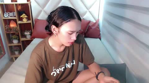 Sweetacyl online show from January 10, 12:40 pm