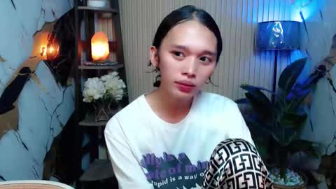 Sweetacyl online show from January 18, 8:18 am