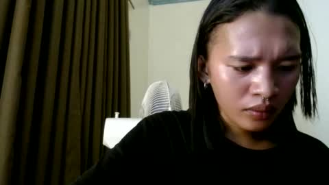 Snapshot of urdollacyl chatting on June 3, 5:18 pm Sweetacyl online show from June 3, 5:18 pm