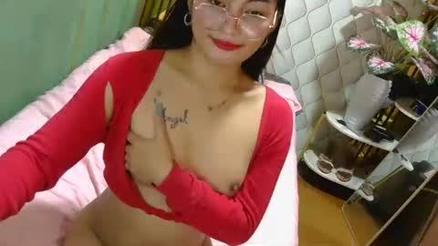 urdream_bride online show from February 18, 9:33 pm