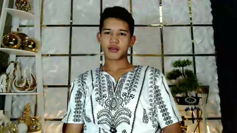 urdreamboy_clarin online show from January 13, 6:13 pm