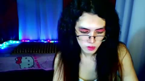 Snapshot of urdreamfilipina chatting on January 11, 10:19 am urdreamfilipina online show from January 11, 10:19 am