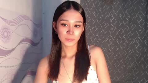 Snapshot of urdreamgirl_stephanie chatting on July 30, 10:03 am stephanie online show from July 30, 10:03 am