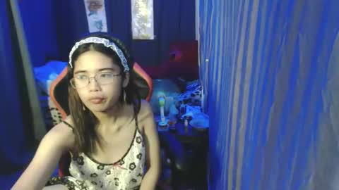 urdreamgirljayne online show from December 16, 9:57 am