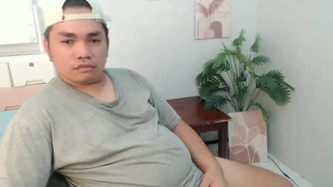 ure_fattytoy143 online show from January 9, 3:15 pm