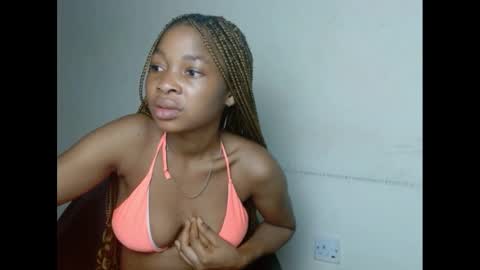 urflirtydoll online show from January 21, 4:10 am