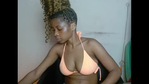 urflirtydoll online show from February 3, 2:47 am