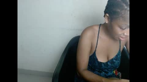 urflirtydoll online show from February 11, 11:12 pm