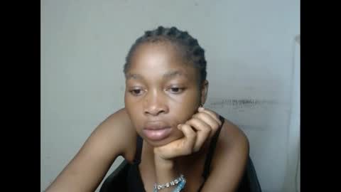 urflirtydoll online show from February 19, 7:05 pm